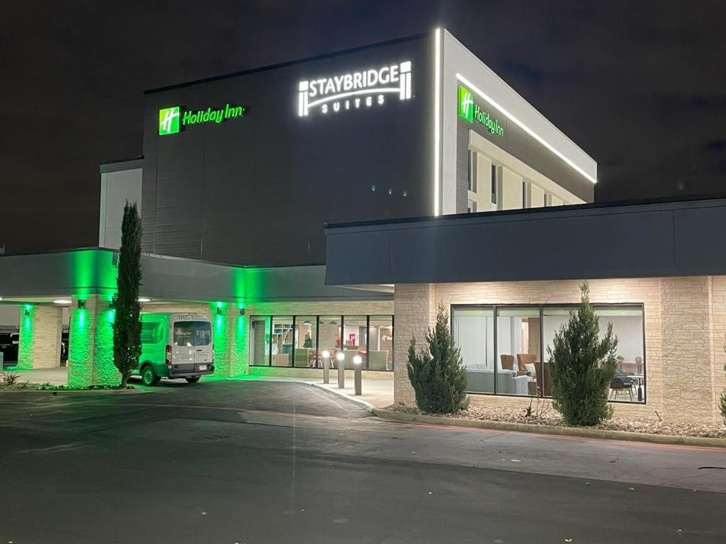 Staybridge Suites Dallas Market Ctr Love Field, An Ihg Hotel Exterior foto