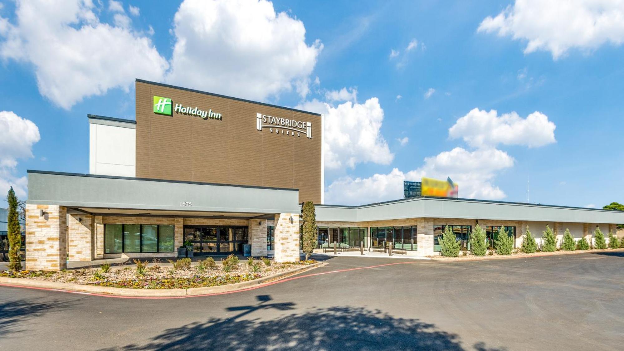Staybridge Suites Dallas Market Ctr Love Field, An Ihg Hotel Exterior foto