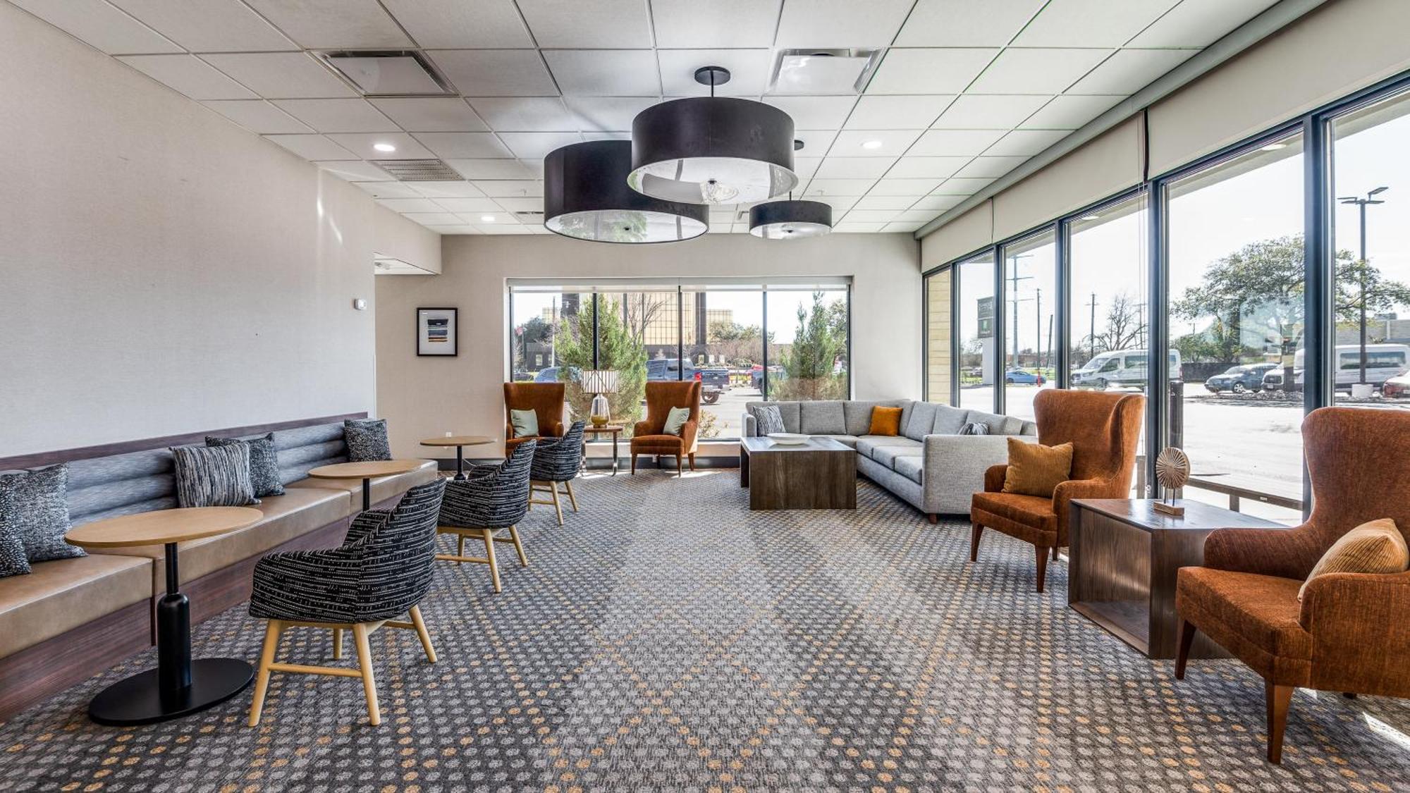 Staybridge Suites Dallas Market Ctr Love Field, An Ihg Hotel Exterior foto