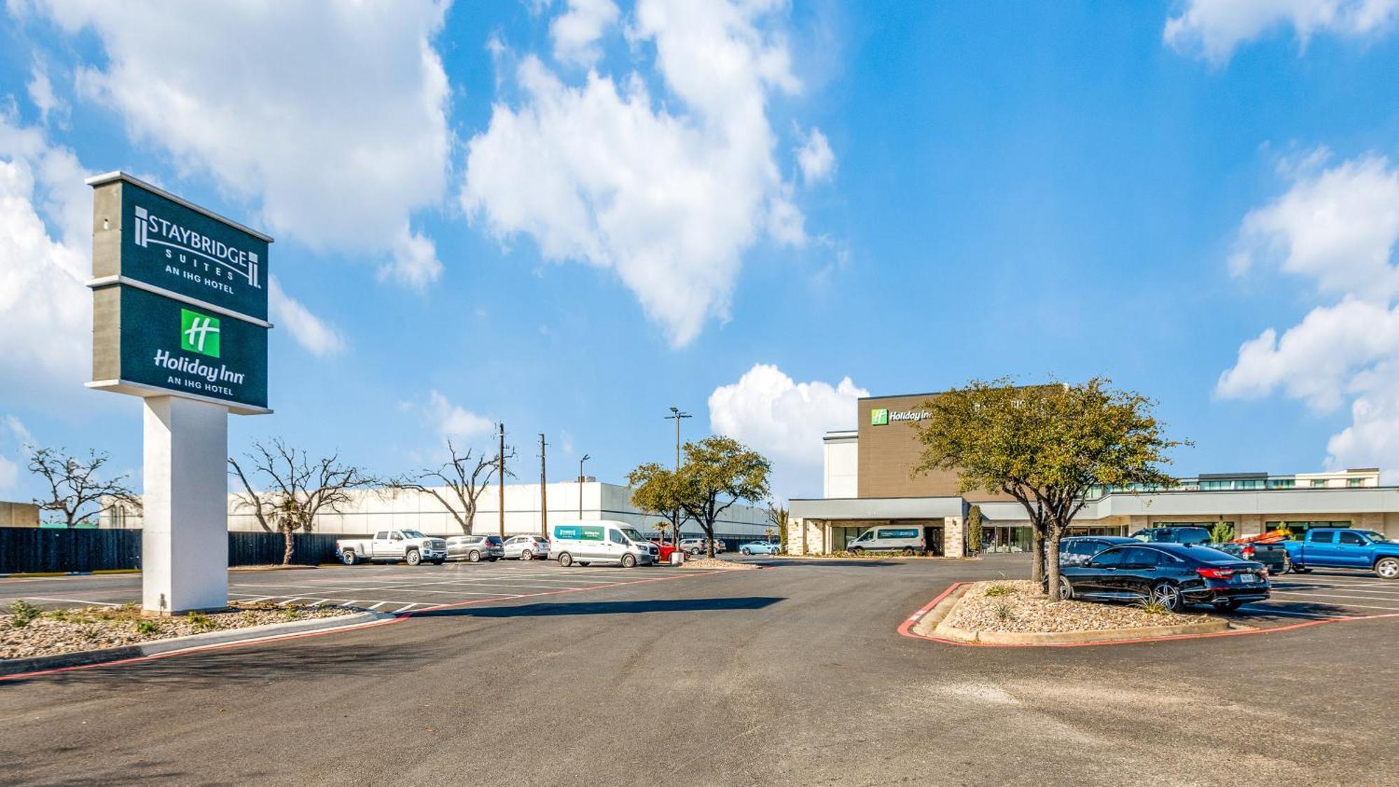 Staybridge Suites Dallas Market Ctr Love Field, An Ihg Hotel Exterior foto